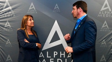 El presidente de la DAIA visitó los estudios de Radio Rivadavia